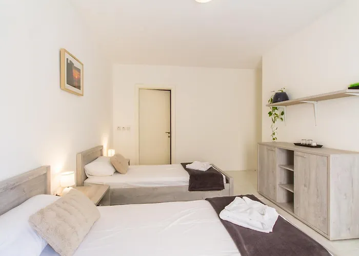 Swieqi With Shared Facilities 109