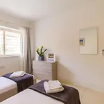 Swieqi With Shared Facilities 109 アパート Is-Swieqi