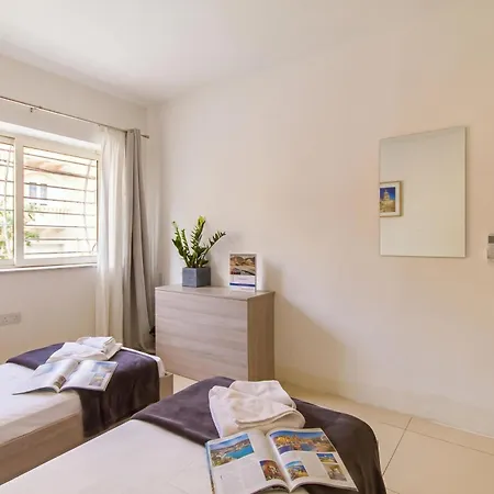 Swieqi With Shared Facilities 109